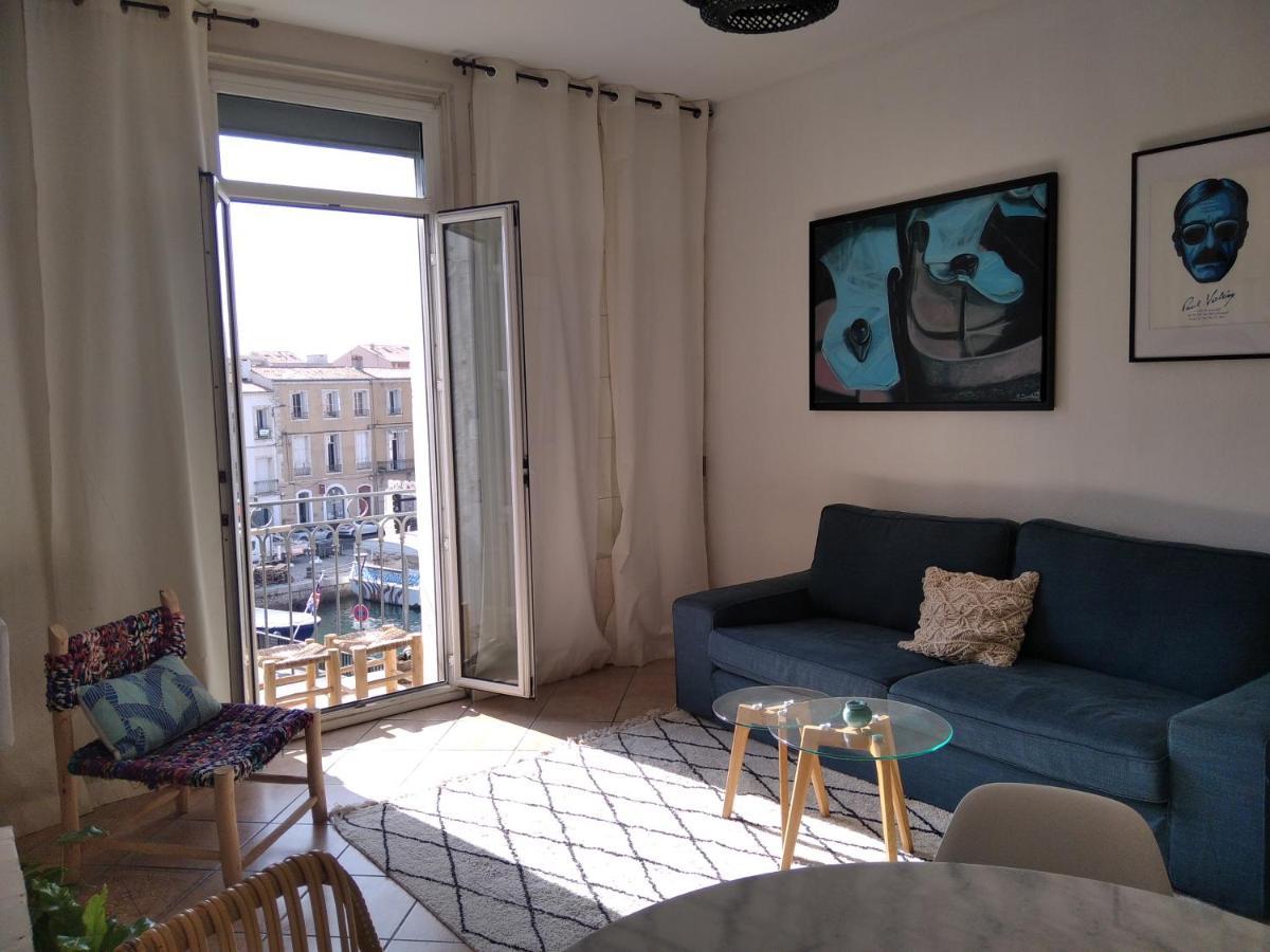 Grand T2 Au Coeur De Ville Avec Vue Sur Quais Et Mer Sete Exterior photo